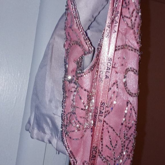 Prom dress - Picture 4 of 5